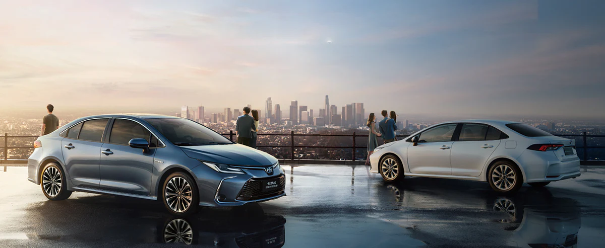 Toyota Corolla Smart Hybrid 1.8L — ujęcie z galerii modelu
