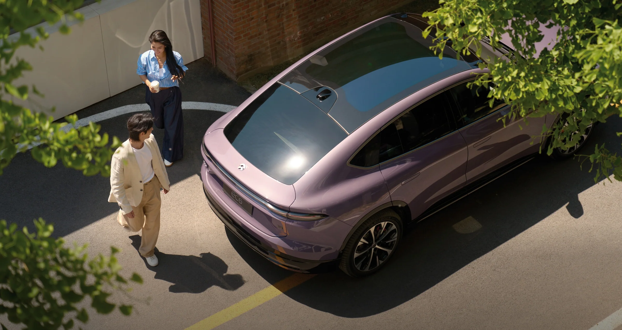 NIO EC6 — ujęcie z galerii modelu